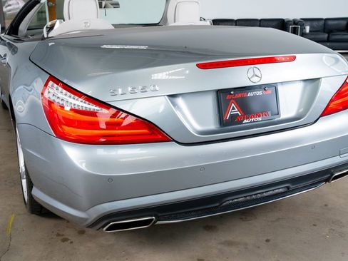 Used 2014 Mercedes-Benz SL 550 image 17