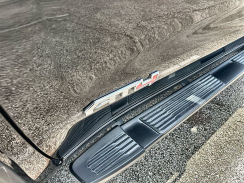 Used 2020 GMC Sierra 1500 AT4 w/ AT4 Premium Package AWD/4WD image 4