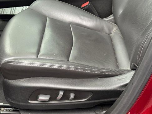 Used 2023 Cadillac XT6 Premium Luxury w/ Technology Package image 26