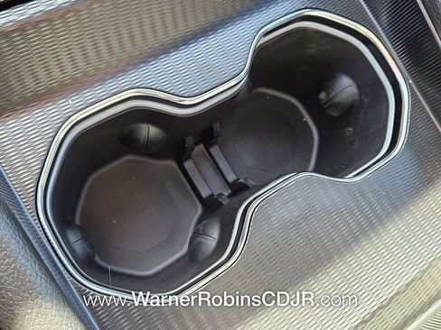 New 2025 Jeep Grand Cherokee Limited w/ Luxury Tech Group II image 24