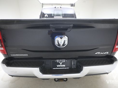 Used 2023 RAM 3500 Big Horn w/ Level B Equipment Group AWD/4WD image 3