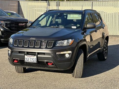 Used 2019 Jeep Compass Trailhawk w/ Leather Interior Group image 8