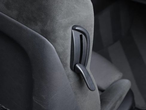 Used 2004 BMW 330Ci Coupe image 90