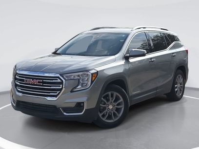 Used 2023 GMC Terrain SLT