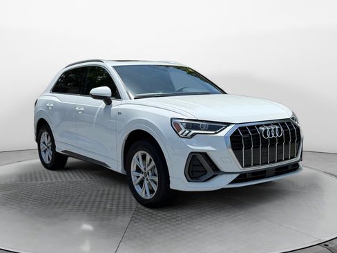 New 2025 Audi Q3 2.0T Premium image 1