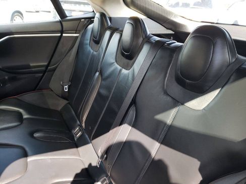 Used 2013 Tesla Model S Performance RWD image 15