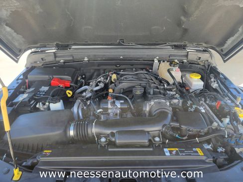 Used 2023 Jeep Wrangler Unlimited Rubicon w/ Xtreme 35 Tire Package image 34