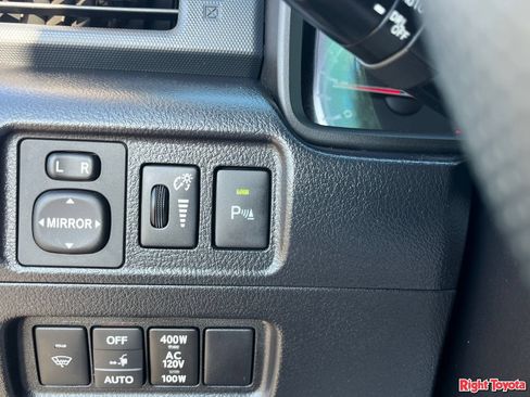 Certified 2018 Toyota 4Runner Limited AWD/4WD image 33