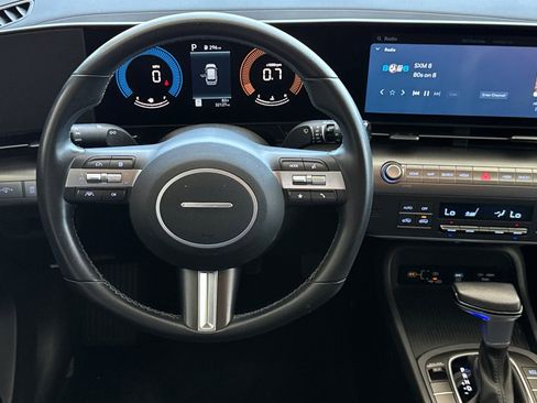 Used 2025 Hyundai Kona SEL FWD image 17
