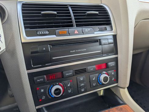 Used 2015 Audi Q7 TDI Prestige w/ Prestige Package image 24