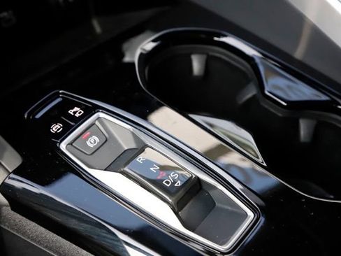 Used 2025 Audi Q5 Premium Plus w/ Premium Plus AWD/4WD image 27