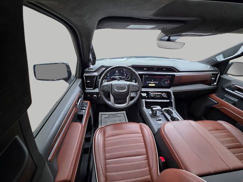 Used 2024 GMC Sierra 1500 Denali Ultimate image 18