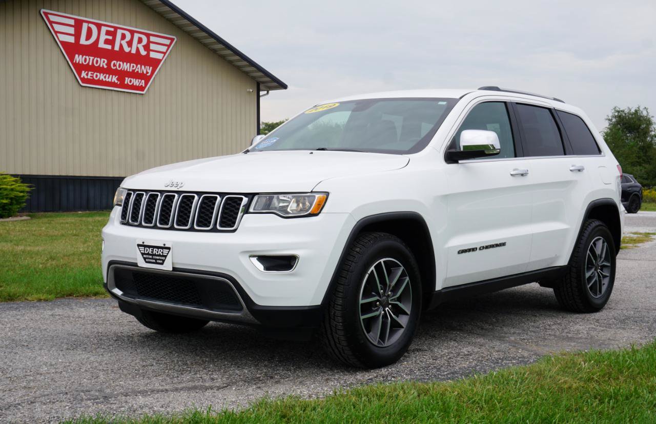 Used 2019 Jeep Grand Cherokee Limited AWD/4WD image 2