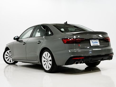 Used 2021 Audi S4 Premium Plus image 31