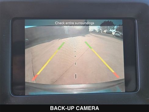 Used 2020 Jeep Cherokee Latitude Plus w/ Cold Weather Group image 35