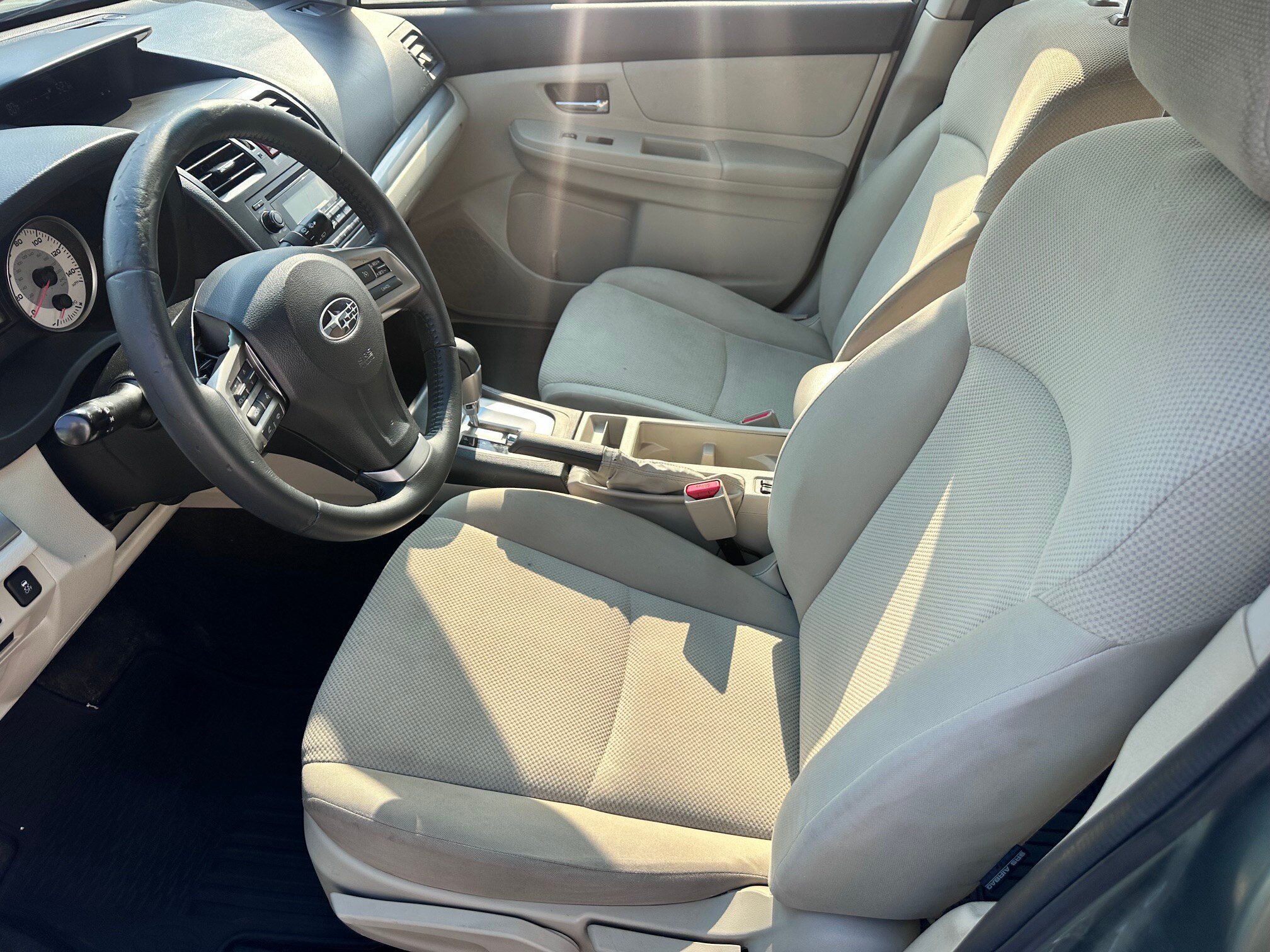 Used 2014 Subaru Impreza 2.0i Premium AWD/4WD image 5