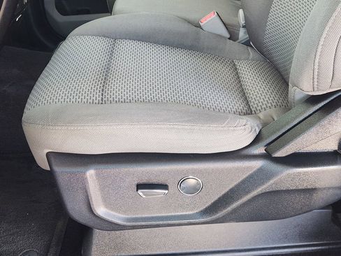 Used 2016 Ford F150 XLT w/ Equipment Group 301A Mid RWD image 24