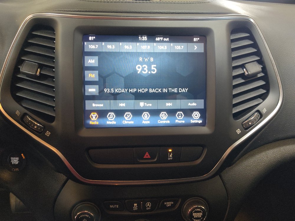 Used 2022 Jeep Cherokee Latitude Lux FWD image 25