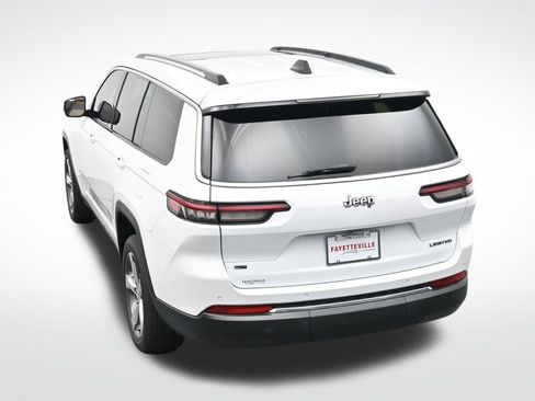 Used 2022 Jeep Grand Cherokee L Limited image 25