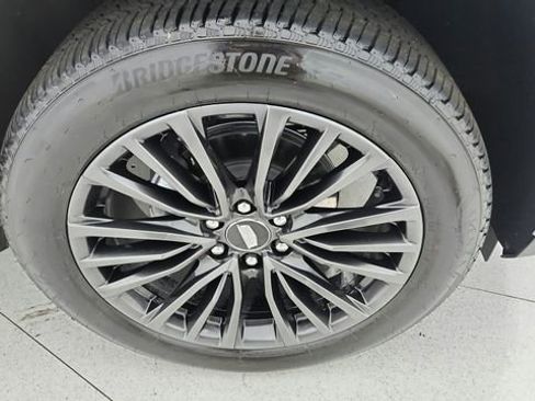 Used 2026 Cadillac Escalade Platinum Sport AWD/4WD image 63