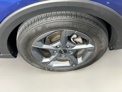 Used 2025 Kia K4 FWD image 11