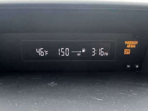 Used 2016 Subaru Crosstrek 2.0i Premium image 24