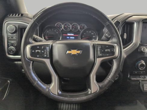 Used 2021 Chevrolet Silverado 1500 LT AWD/4WD image 5