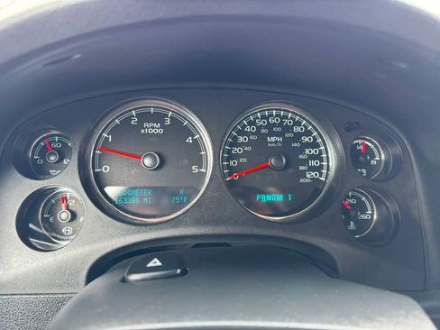 Used 2011 Chevrolet Silverado 2500 LTZ w/ LTZ Plus Package image 28