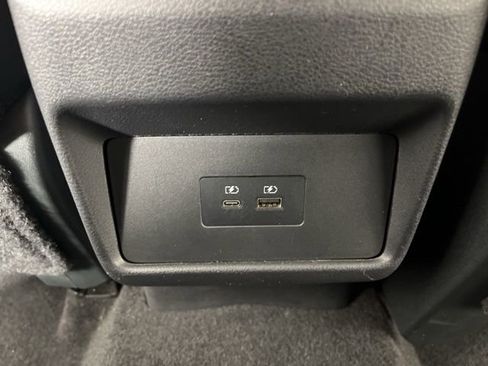 Used 2023 Nissan Rogue SV w/ SV Premium B Package image 46