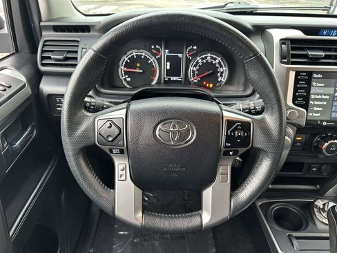 Used 2022 Toyota 4Runner TRD Sport w/ Technology Package image 13