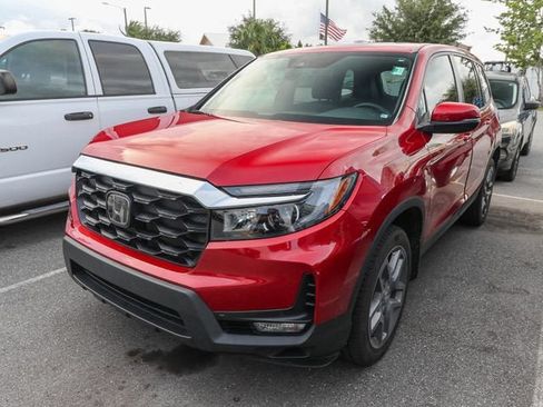Used 2023 Honda Passport EX-L image 2