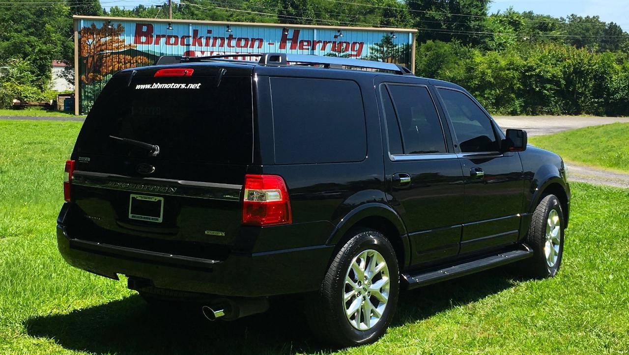 Used 2017 Ford Expedition Limited RWD image 6
