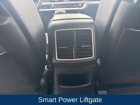 Used 2025 Kia Sportage SX image 15