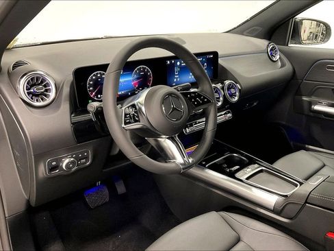 New 2026 Mercedes-Benz GLA 250 GLA 250 image 8