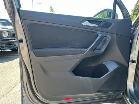 Used 2021 Volkswagen Tiguan S FWD image 18