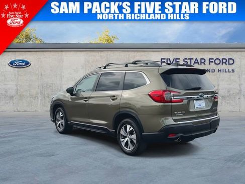 Used 2024 Subaru Ascent Premium w/ Convenience Package AWD/4WD image 7