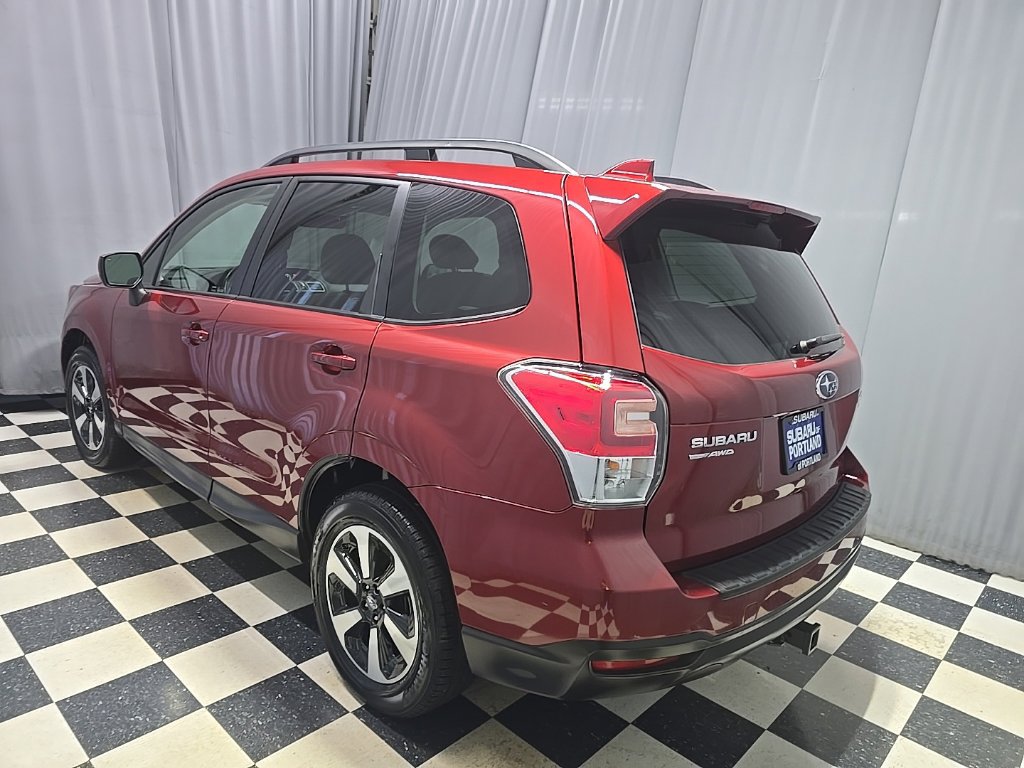 Used 2017 Subaru Forester 2.5i Premium w/ All-Weather Package AWD/4WD image 6