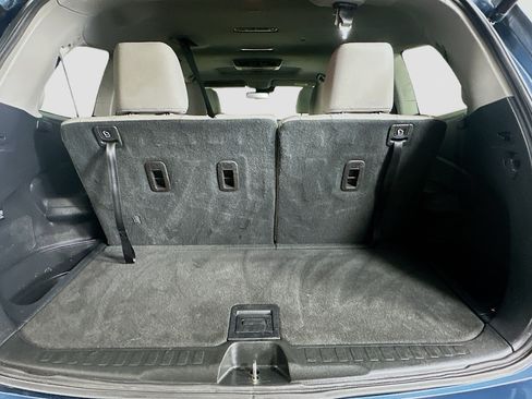 Used 2018 Honda Pilot Touring image 30