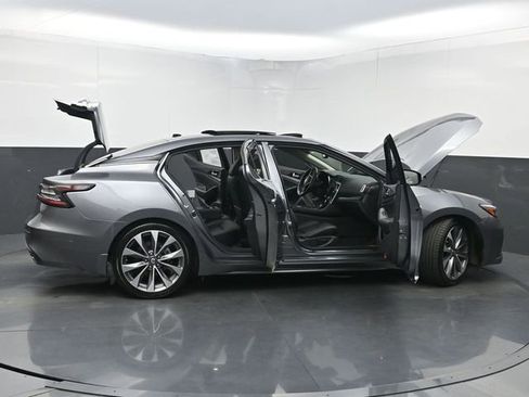 Used 2022 Nissan Maxima Platinum w/ Sport Mat Group FWD image 43