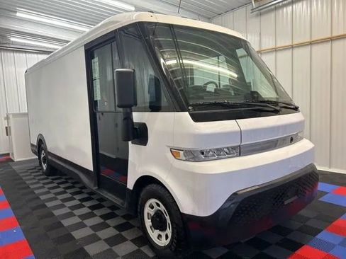 Used 2024 Chevrolet Brightdrop 600 w/ Commercial Equipment Package AWD/4WD image 2