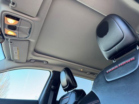 Used 2021 Jeep Cherokee Trailhawk w/ Sun, Sound & Nav Group image 13