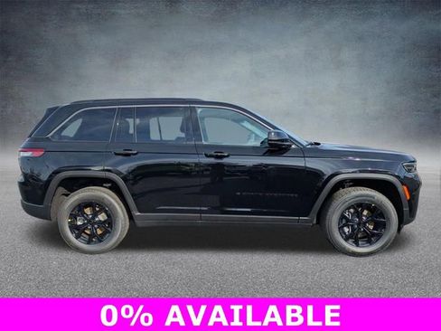 New 2026 Jeep Grand Cherokee Laredo AWD/4WD image 3