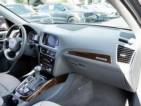 Used 2014 Audi Q5 2.0T Premium Plus AWD/4WD image 10