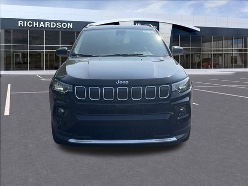 Used 2022 Jeep Compass Limited w/ Sun and Sound Group image 9