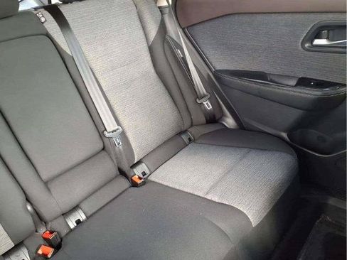 Certified 2021 Nissan Rogue SV FWD image 19