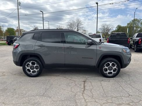 Used 2022 Jeep Compass Trailhawk w/ Trailer Tow Group AWD/4WD image 20