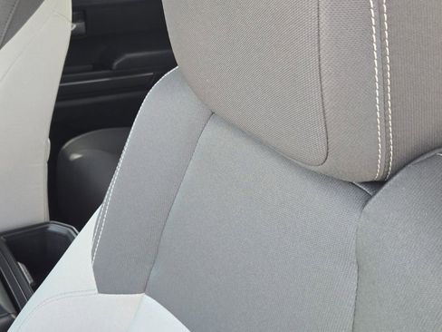 Used 2024 Toyota Tacoma TRD Off-Road image 17