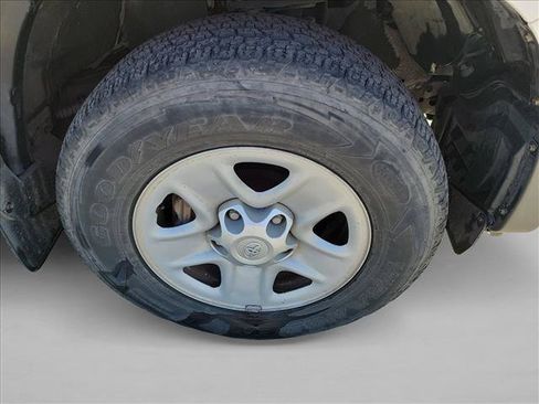 Used 2018 Toyota Tundra SR RWD image 11