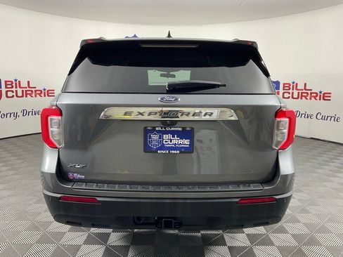 Used 2022 Ford Explorer XLT RWD image 4
