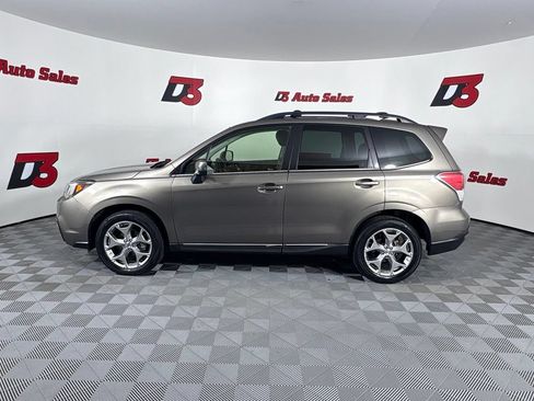 Used 2018 Subaru Forester 2.5i Touring w/ Popular Package #3B AWD/4WD image 3